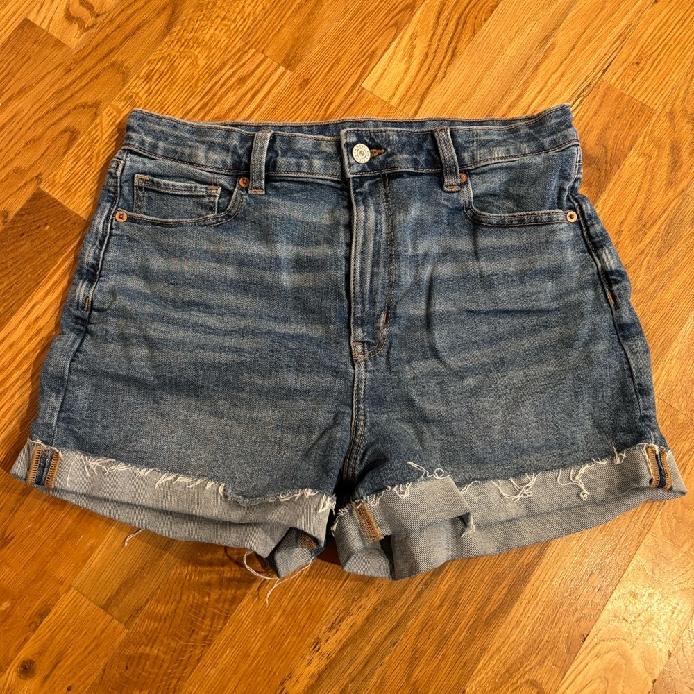 American Eagle Shorts - Size 10